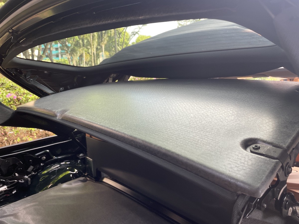 BMW 4 Series bow panel roof