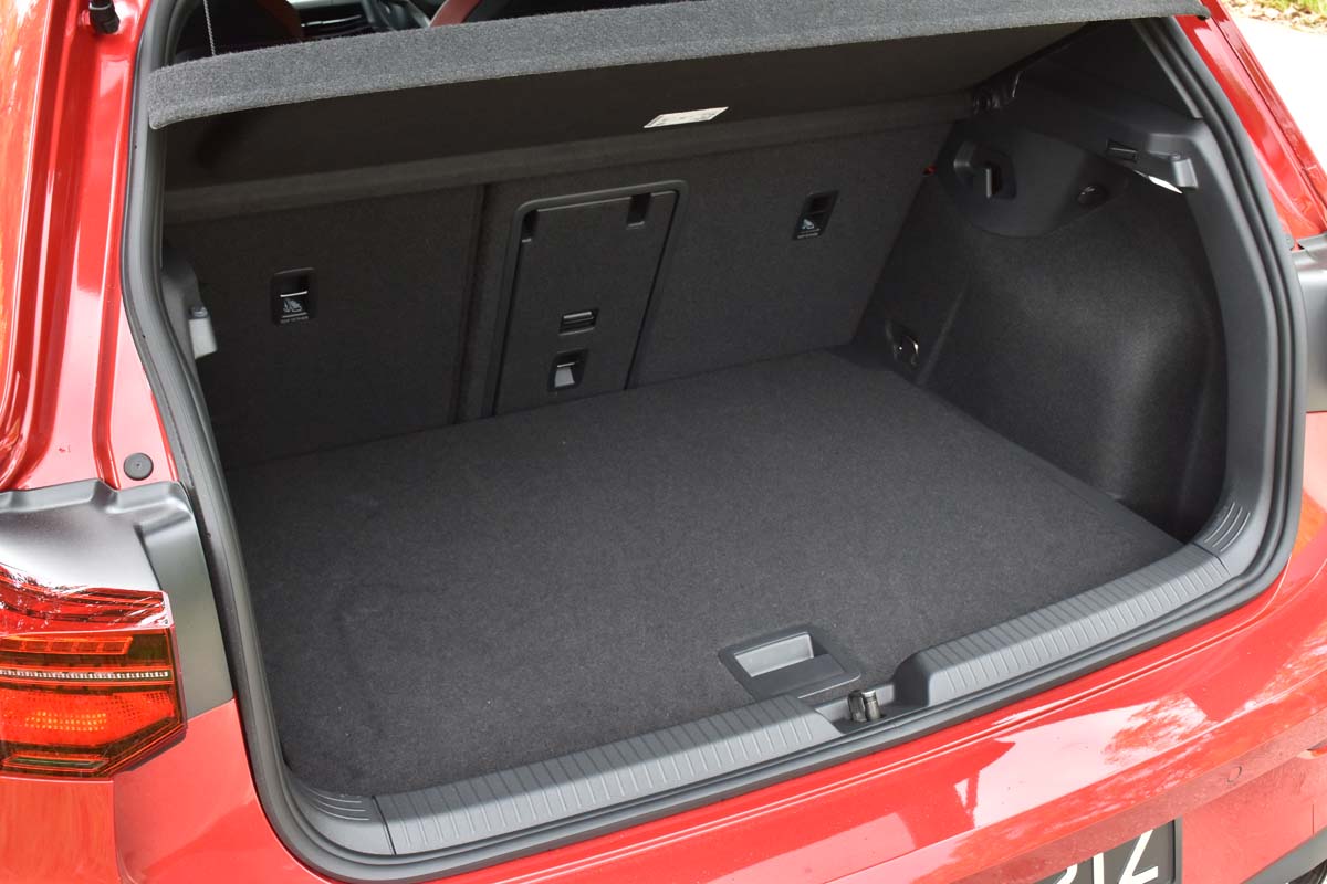 Volkswagen Golf GTI boot