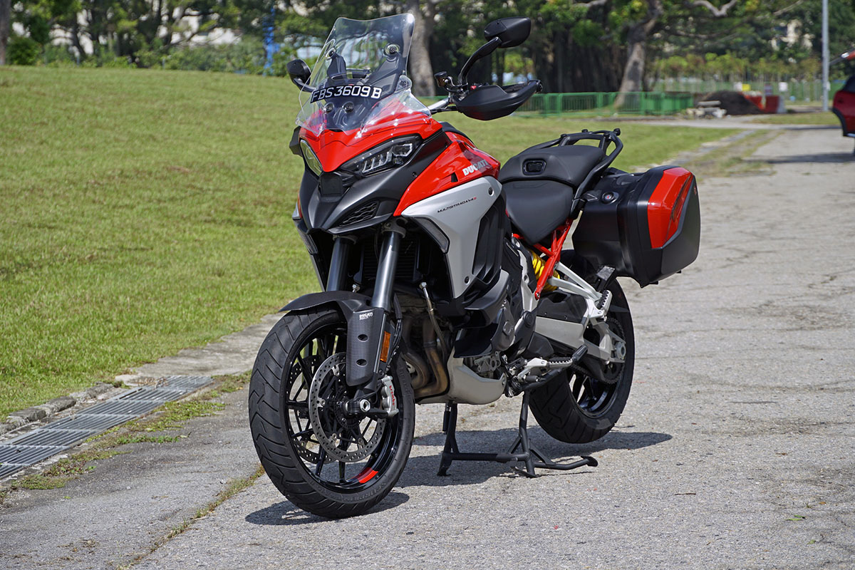 2021 Ducati Multistrada V4S  Singapore - front